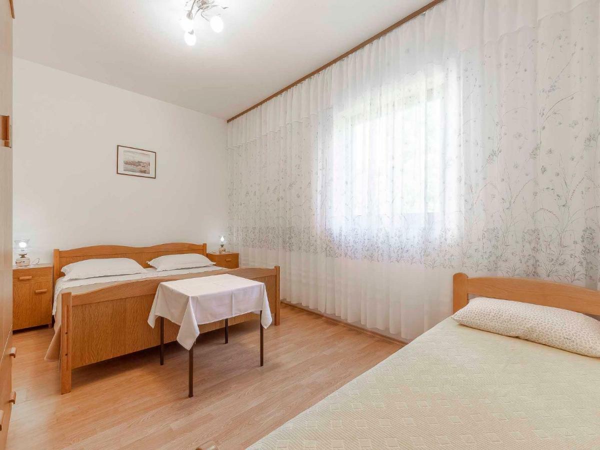 Appartamento Mira Porec Esterno foto