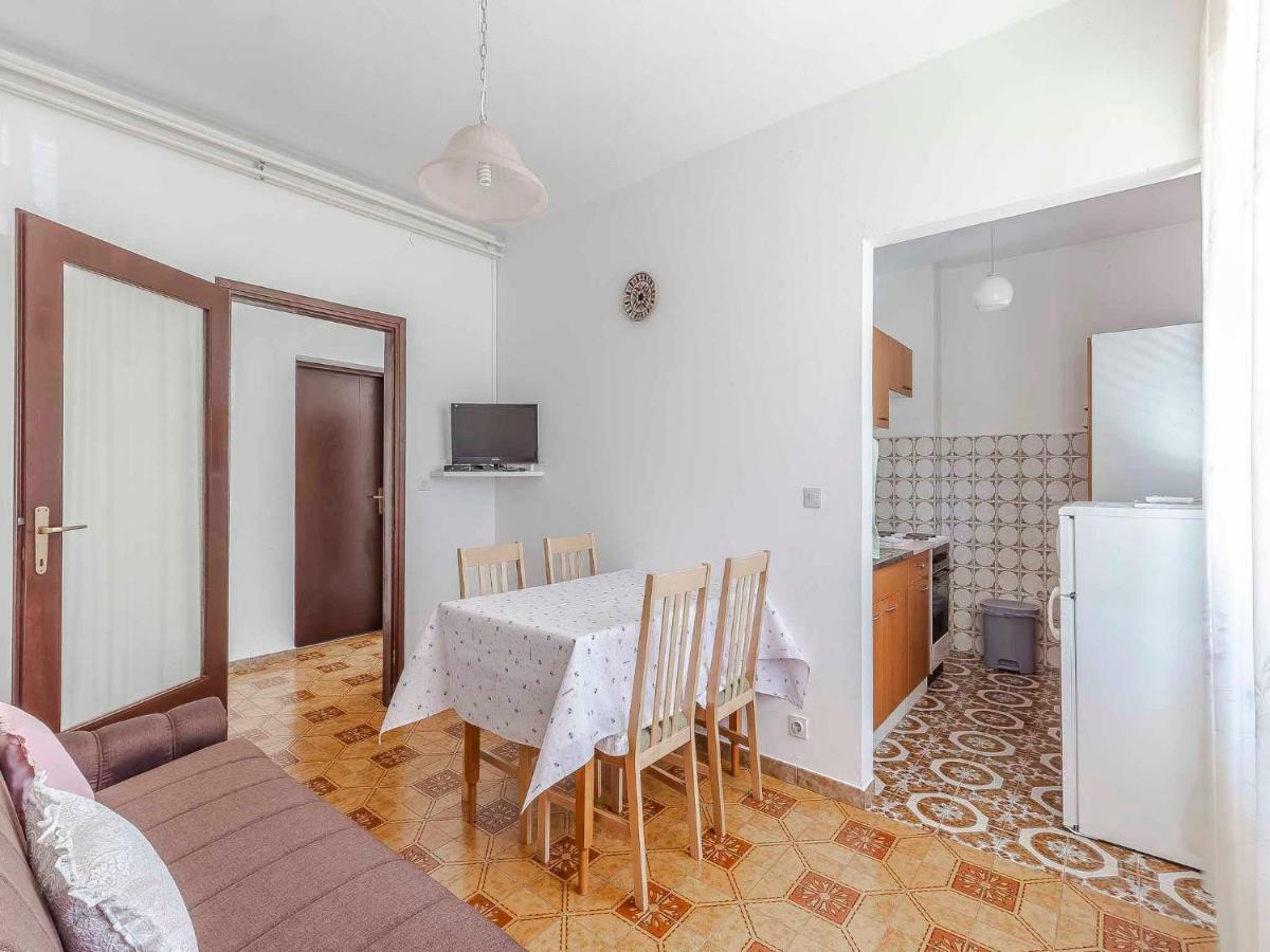 Appartamento Mira Porec Esterno foto