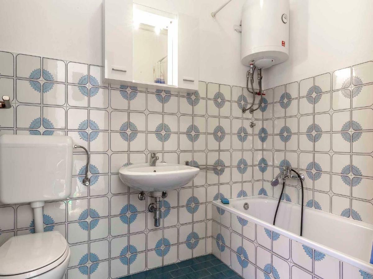 Appartamento Mira Porec Esterno foto