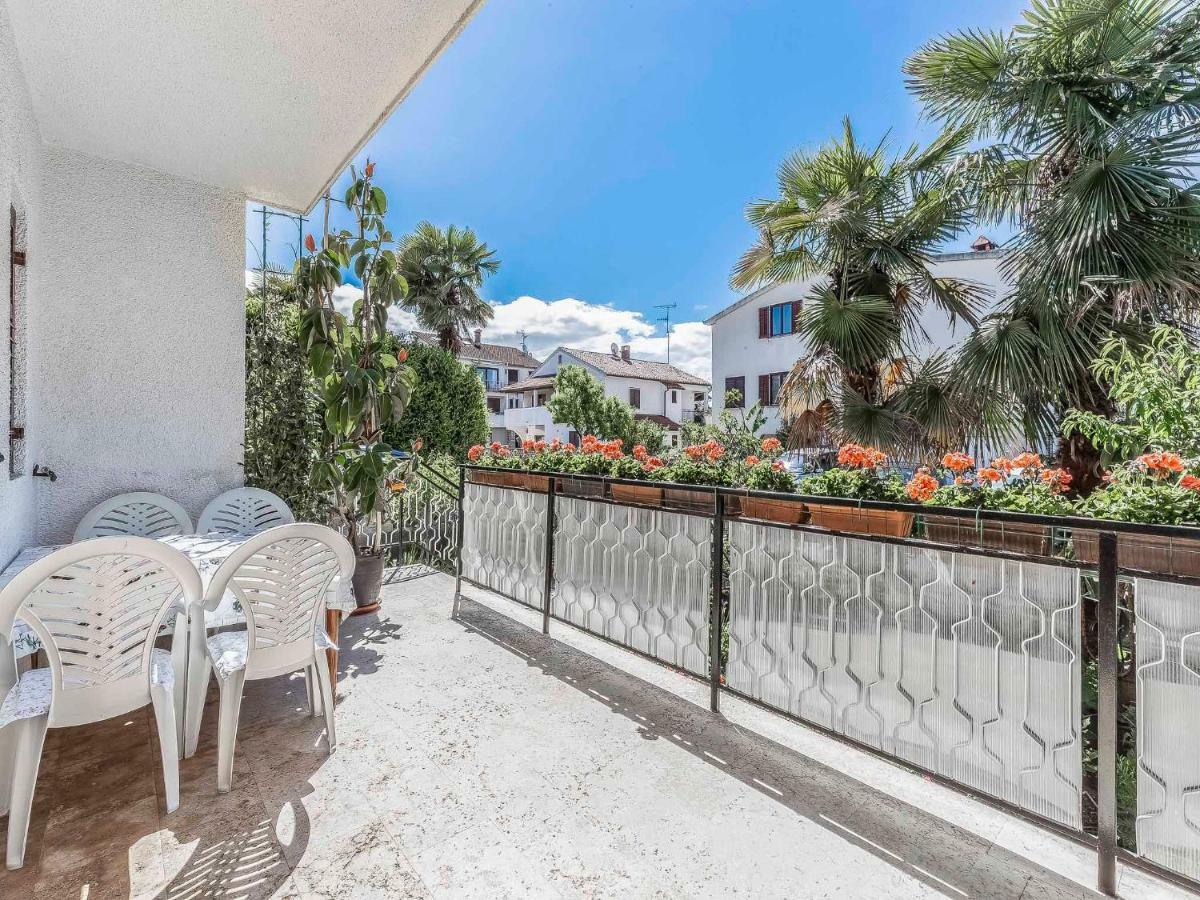 Appartamento Mira Porec Esterno foto
